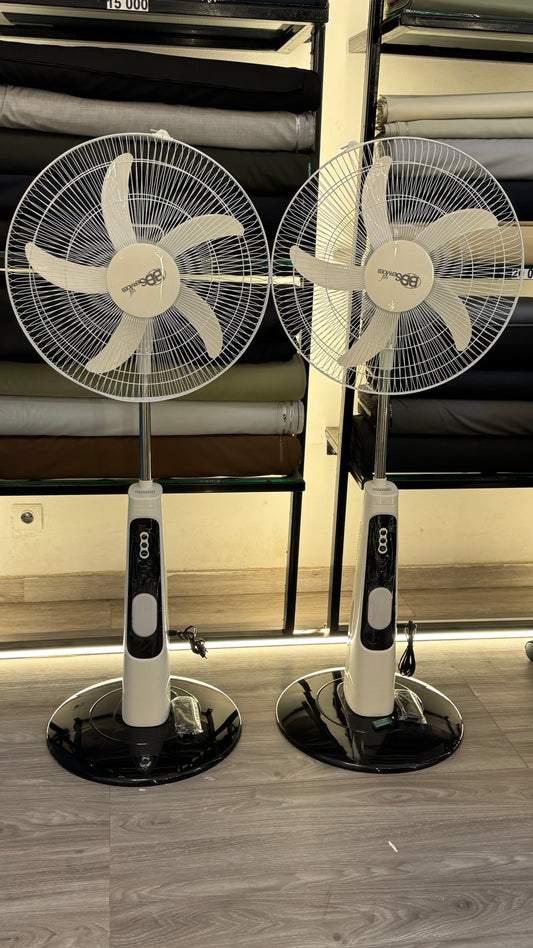 Ventilateur 18pousse rechargeable